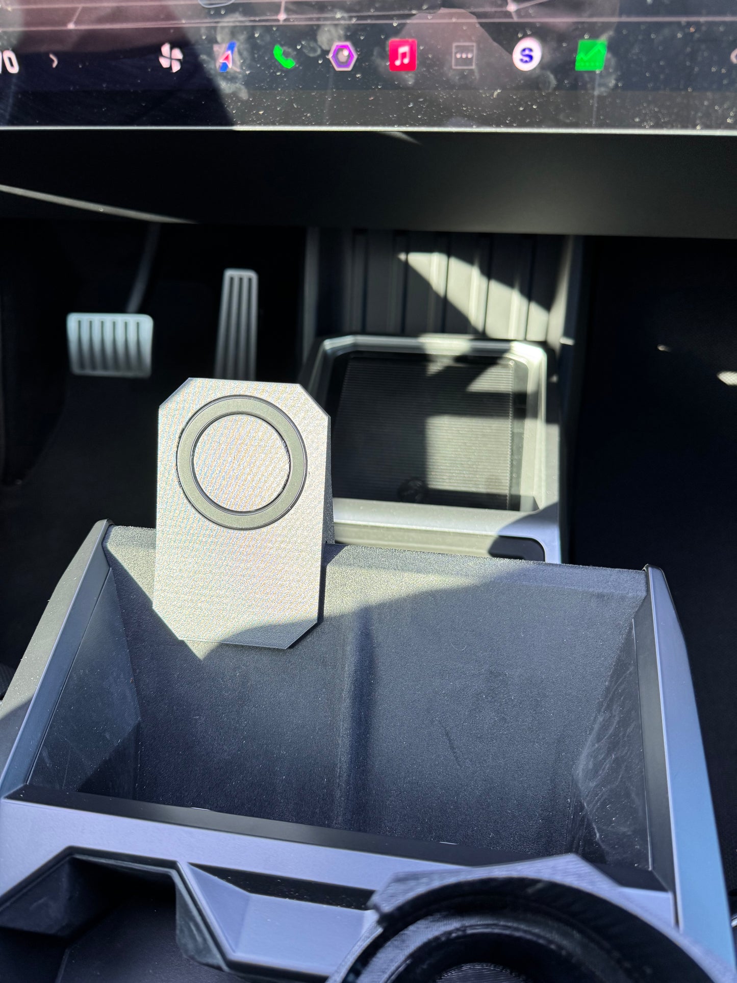 Phone Mount for the Tesla Cybertruck