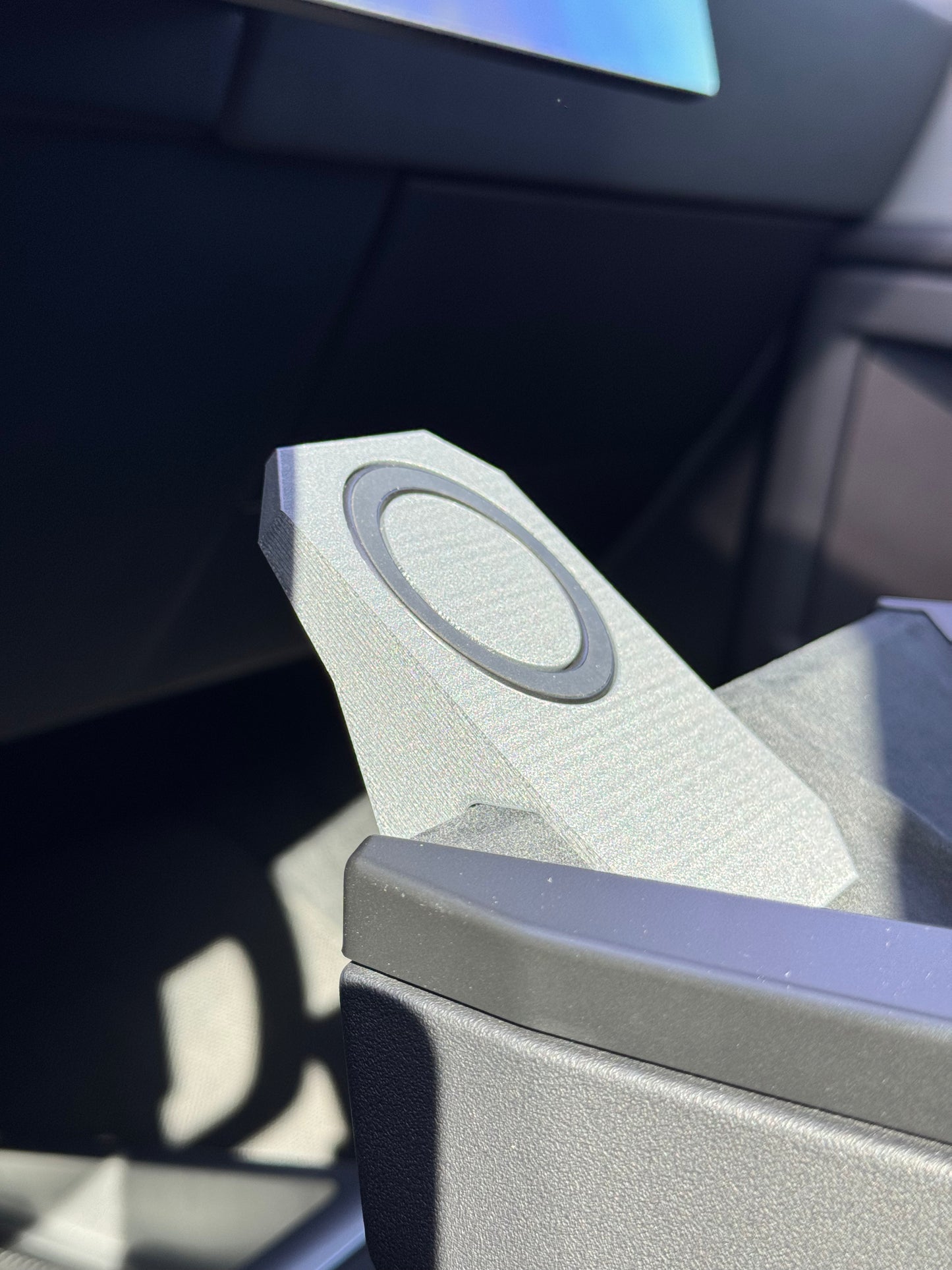 Quick-attach phone mount for the center console of Telsa Cybertruck